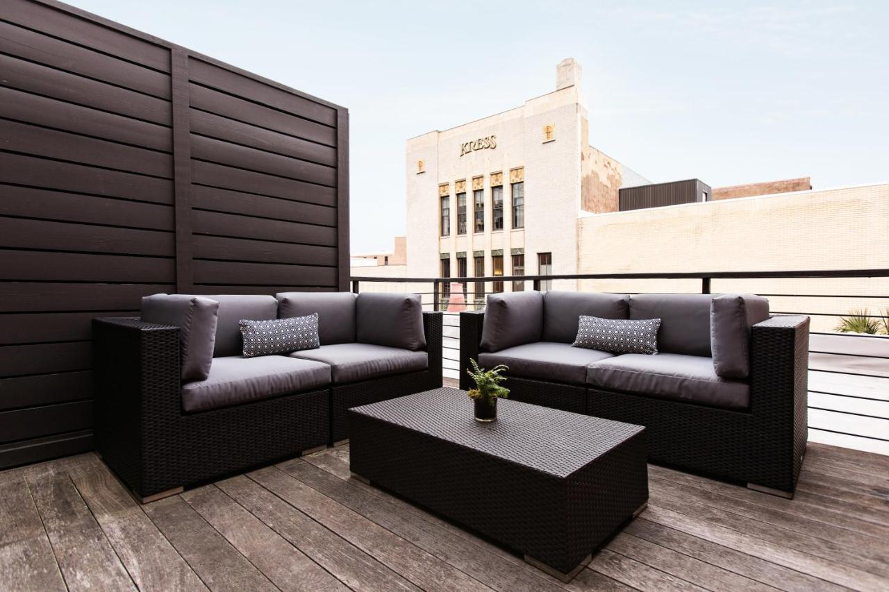 Luxury Two-Bedroom Suite Terrace