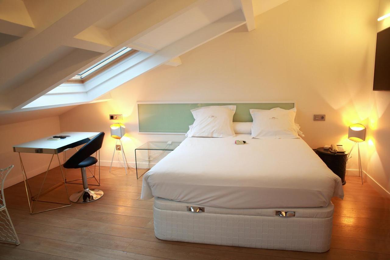 Double Room Attic Spa Bath