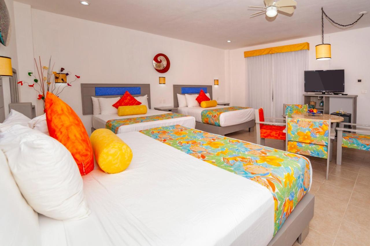 Deluxe Family Room