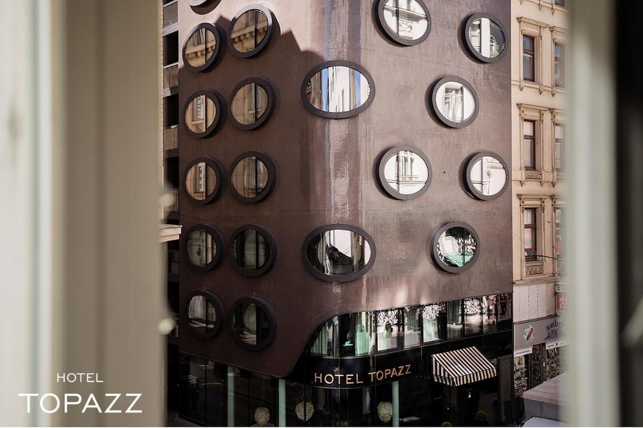 Deluxe Room at Topazz