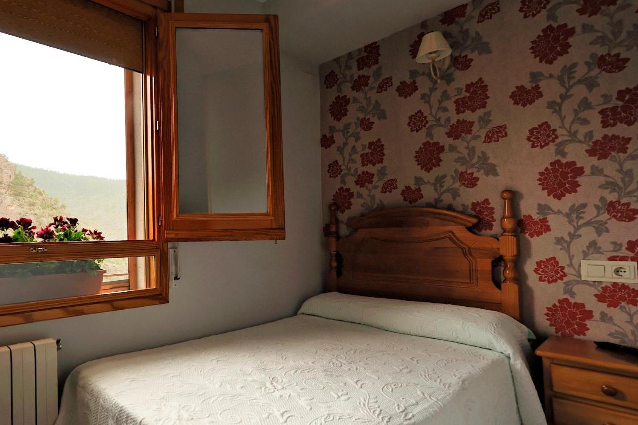 Habitación Individual con vistas a la montaña
