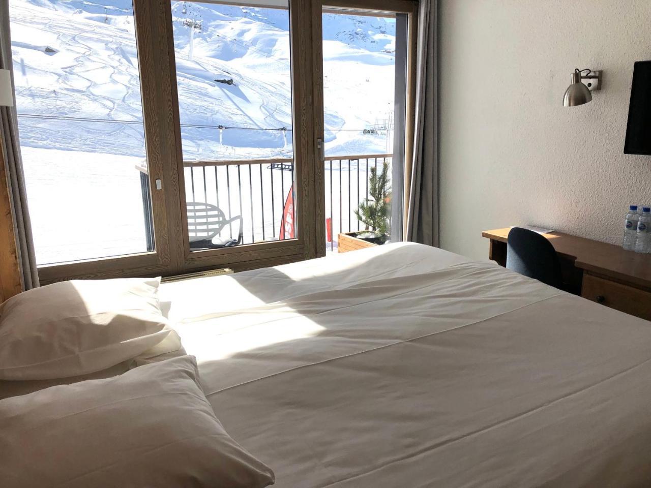 Standard Double or Twin Room Mountain View