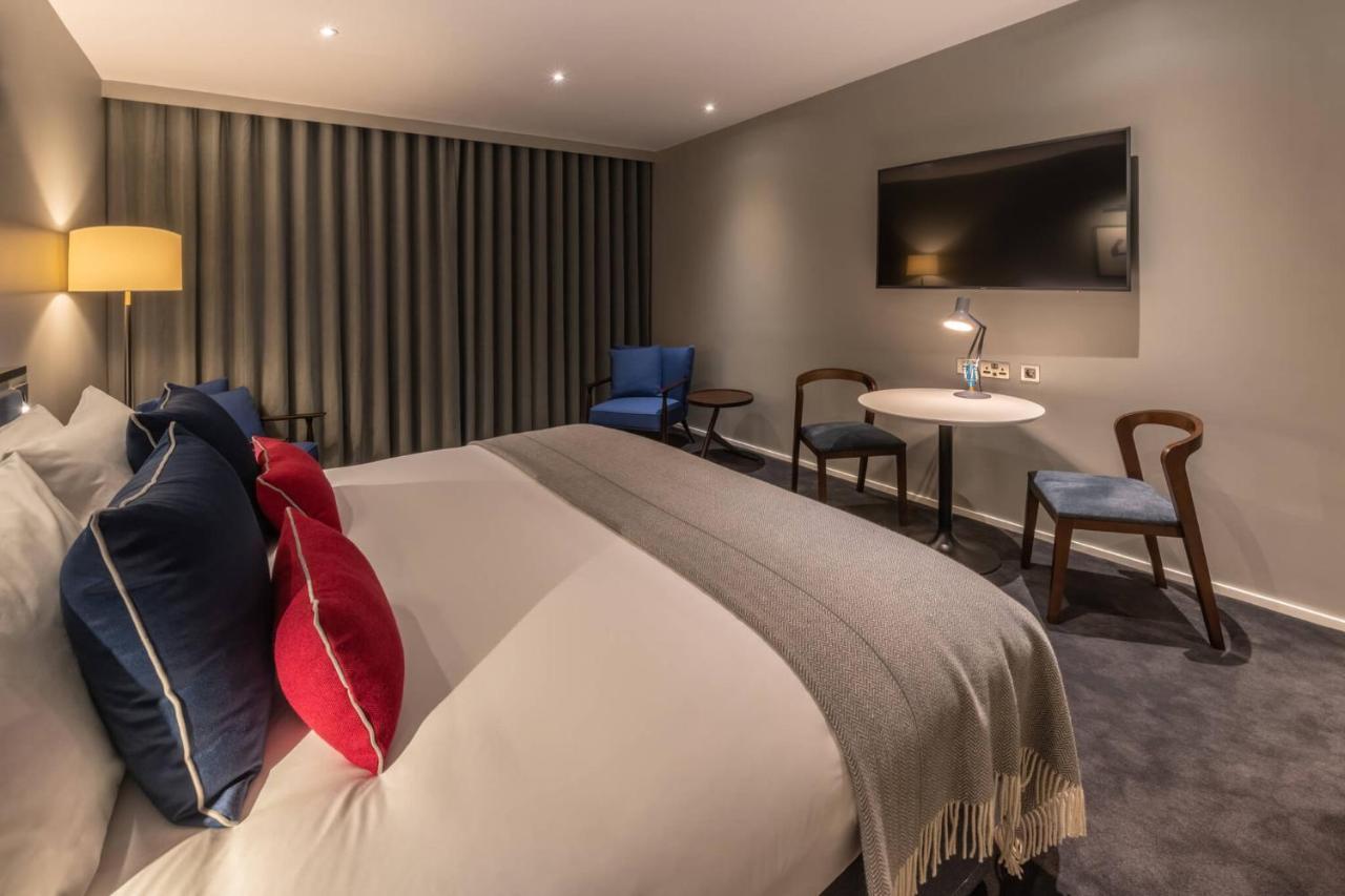 The Junior Suite