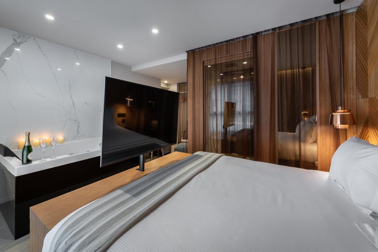 Suite Spa Bath