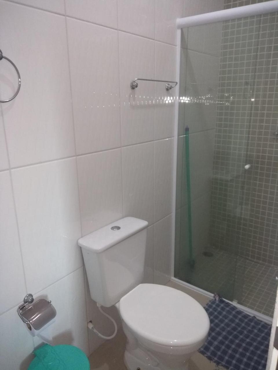 Twin Room Shower