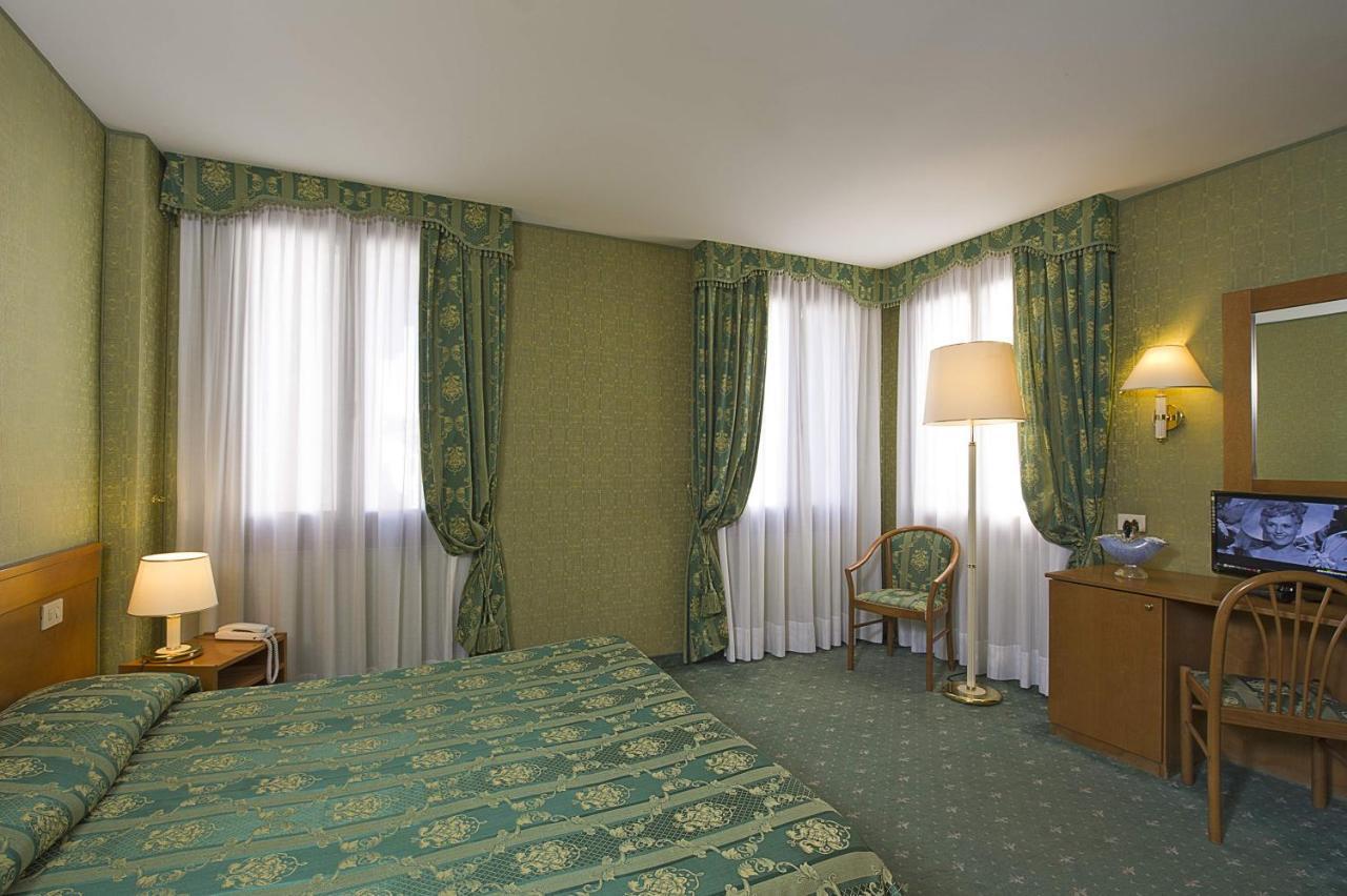 Double Room assigned at Check