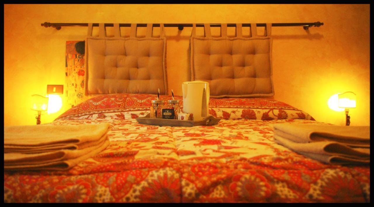 Double Room Private Internal Bathroom