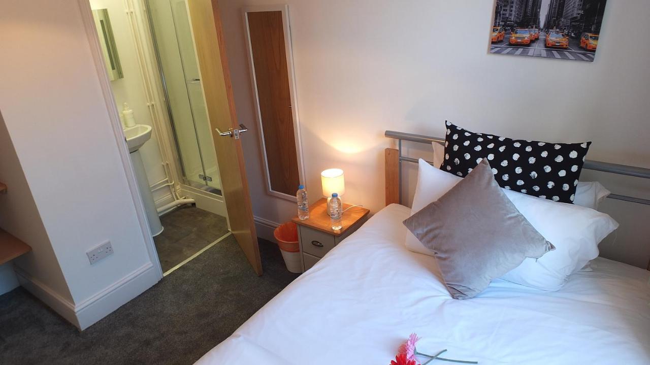 En-Suite Economy Room