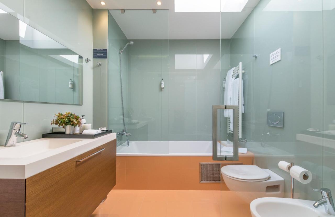 Double Room Spa Bath