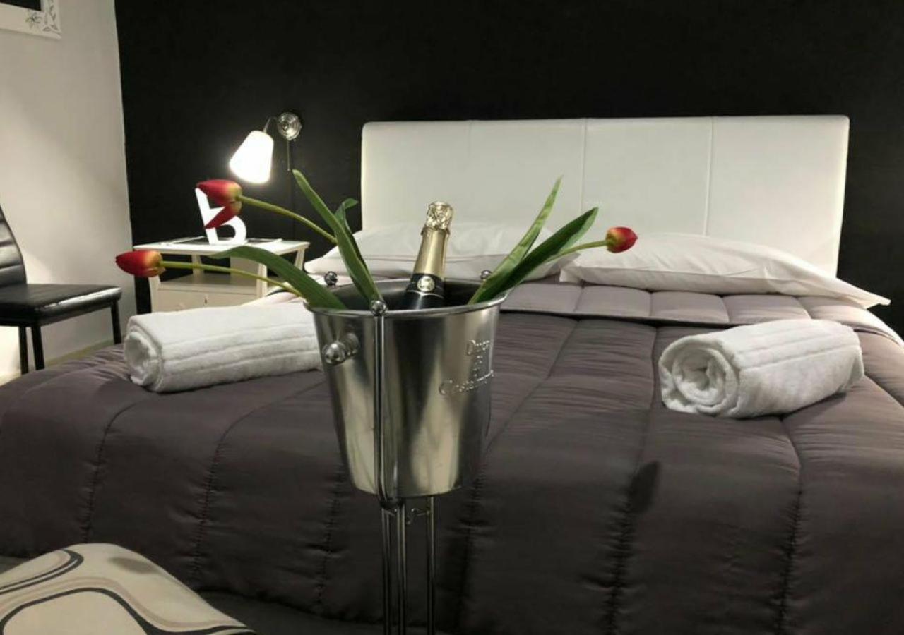 King Suite Spa Bath