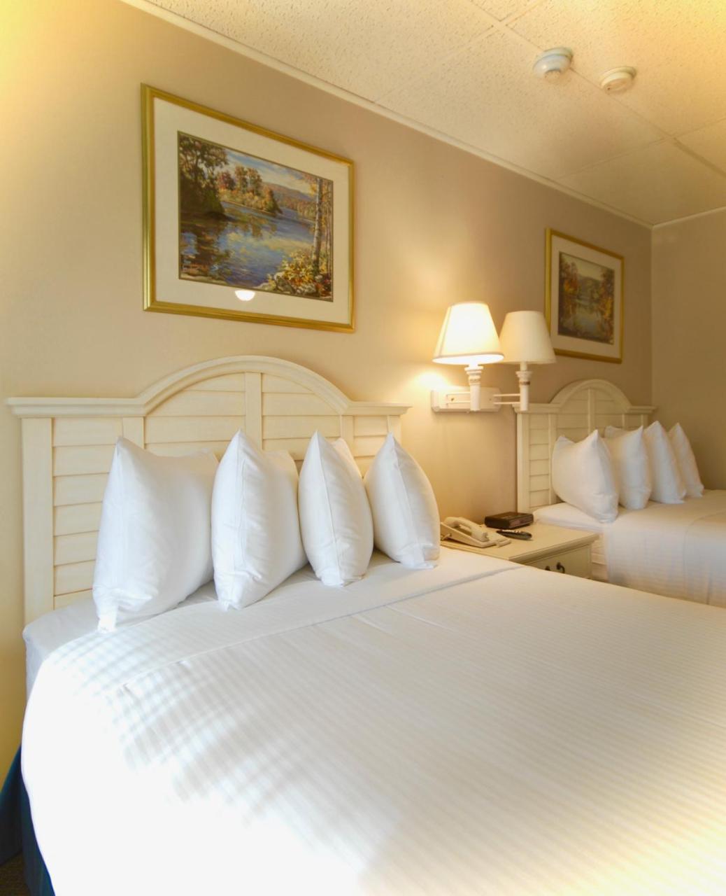 AquaVista Beachfront