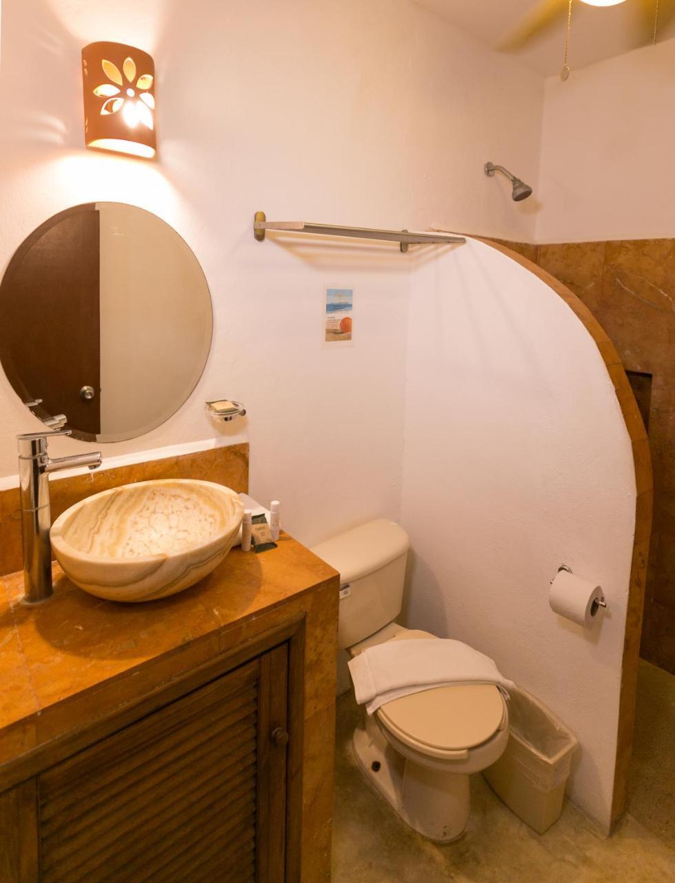 Suite Kitchenette