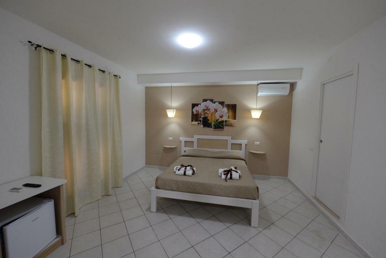 King Room Garden View