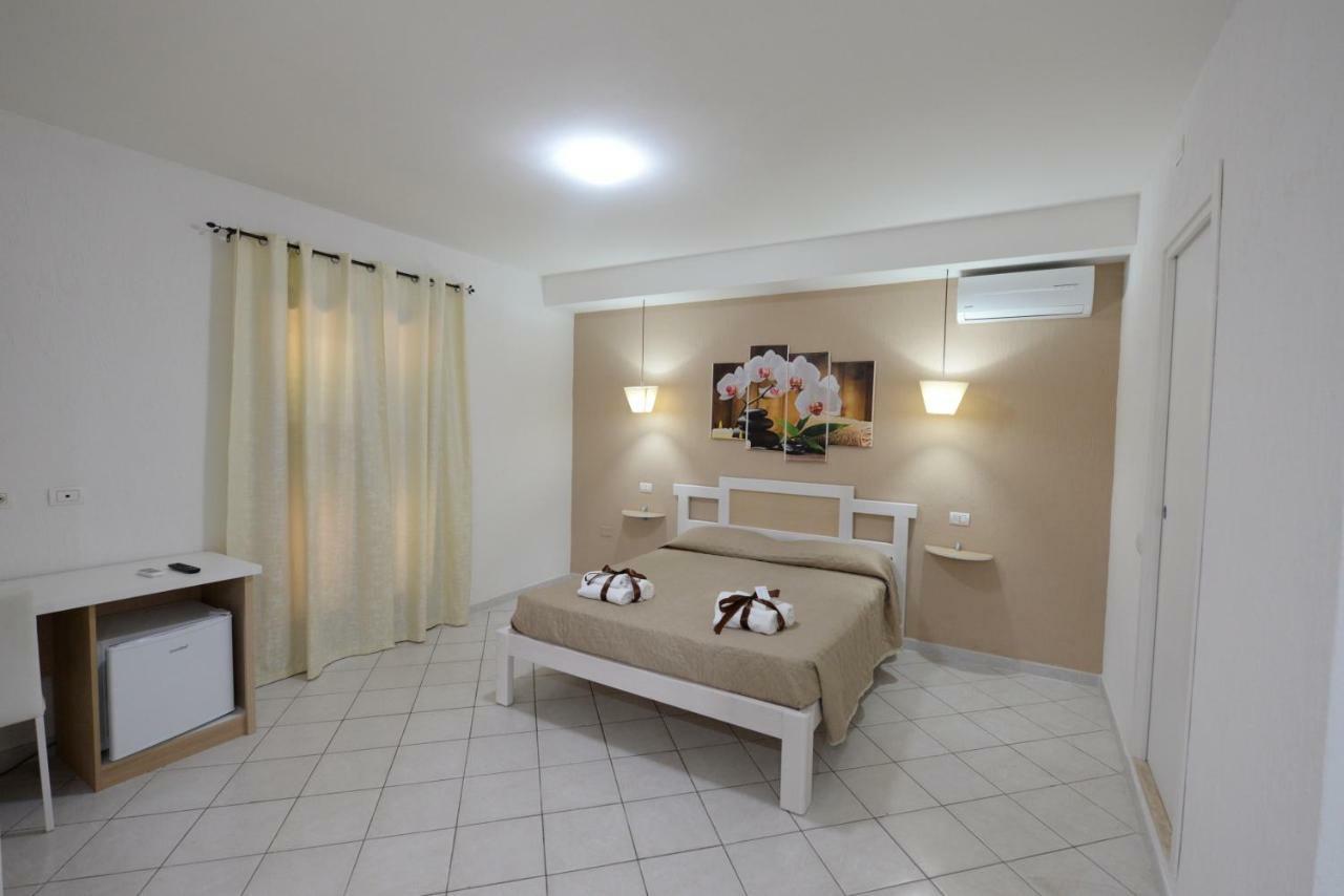 King Room Garden View