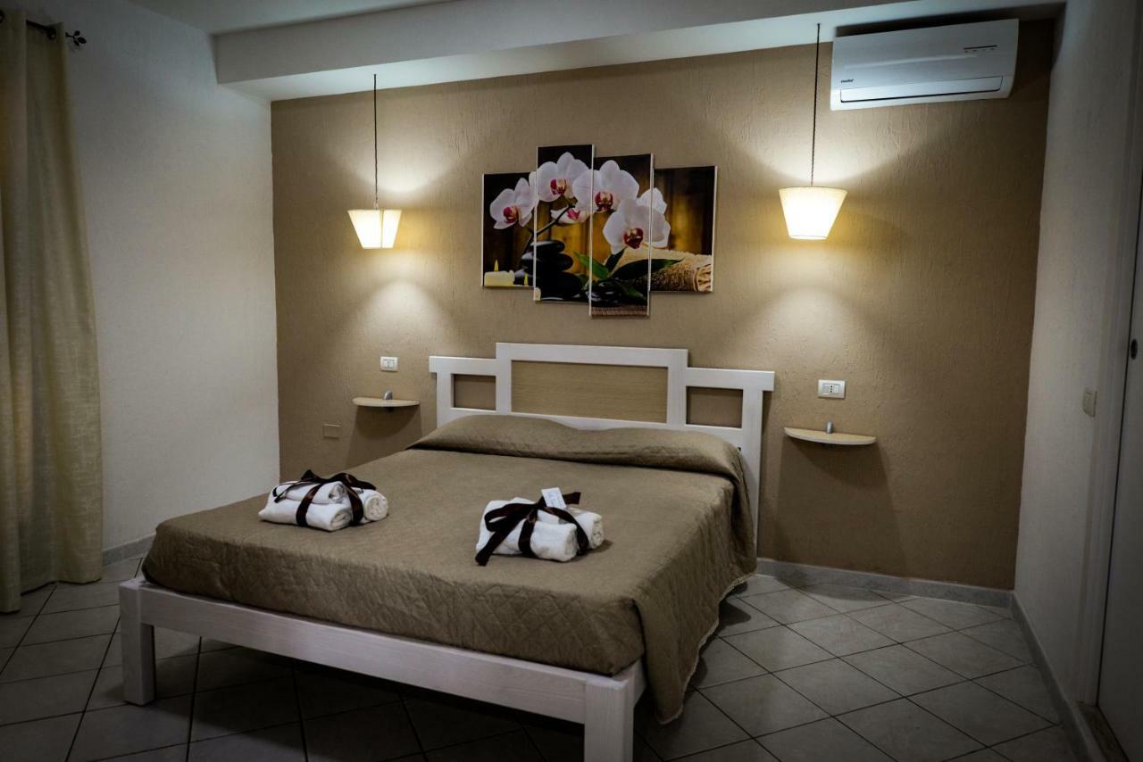 King Room Garden View