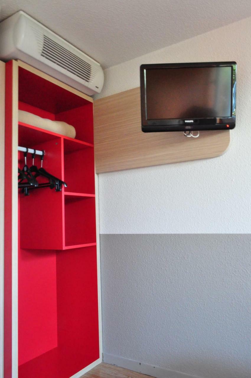 Chambre Triple (1 Lit Double et 1 Lit Simple)