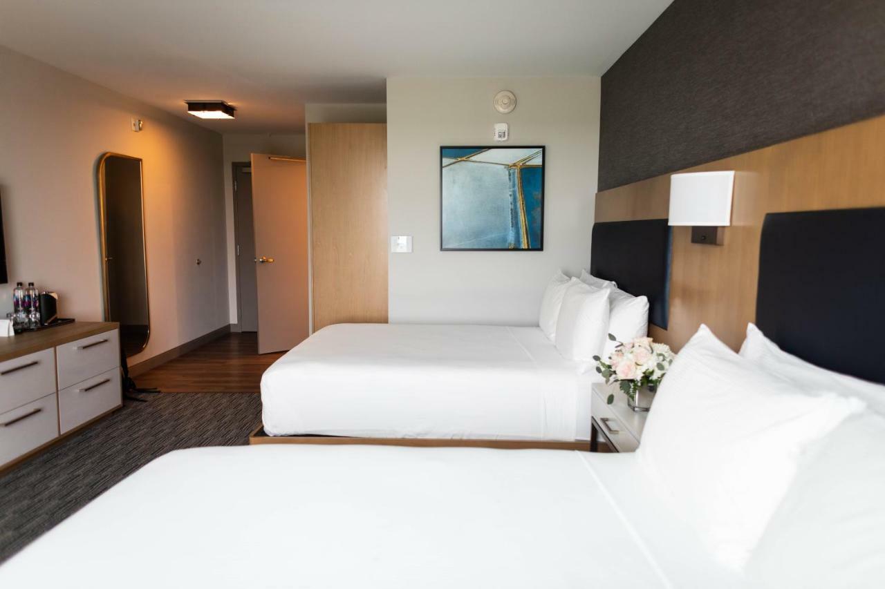Standard Queen Room Two Queen Beds