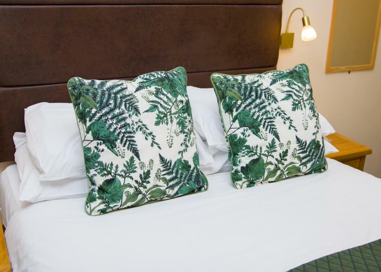 Double Room,780273516:JPEG