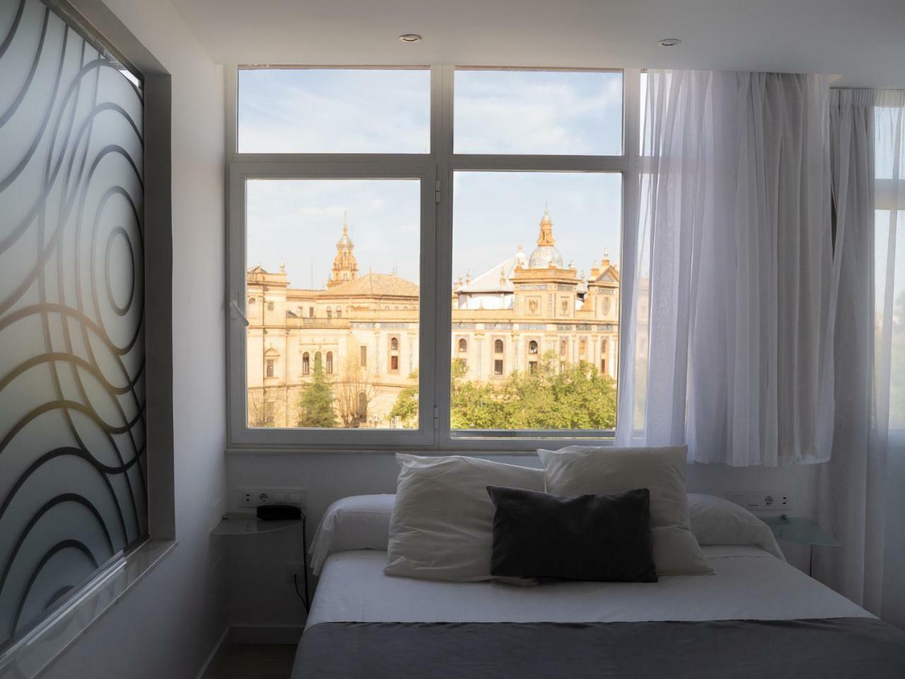 Habitación Premium Azul con vistas al monumento