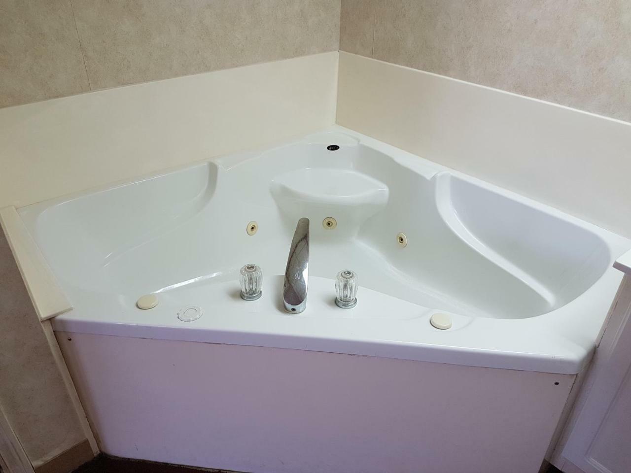 King Room with Spa Bath,1004753907:JPEG