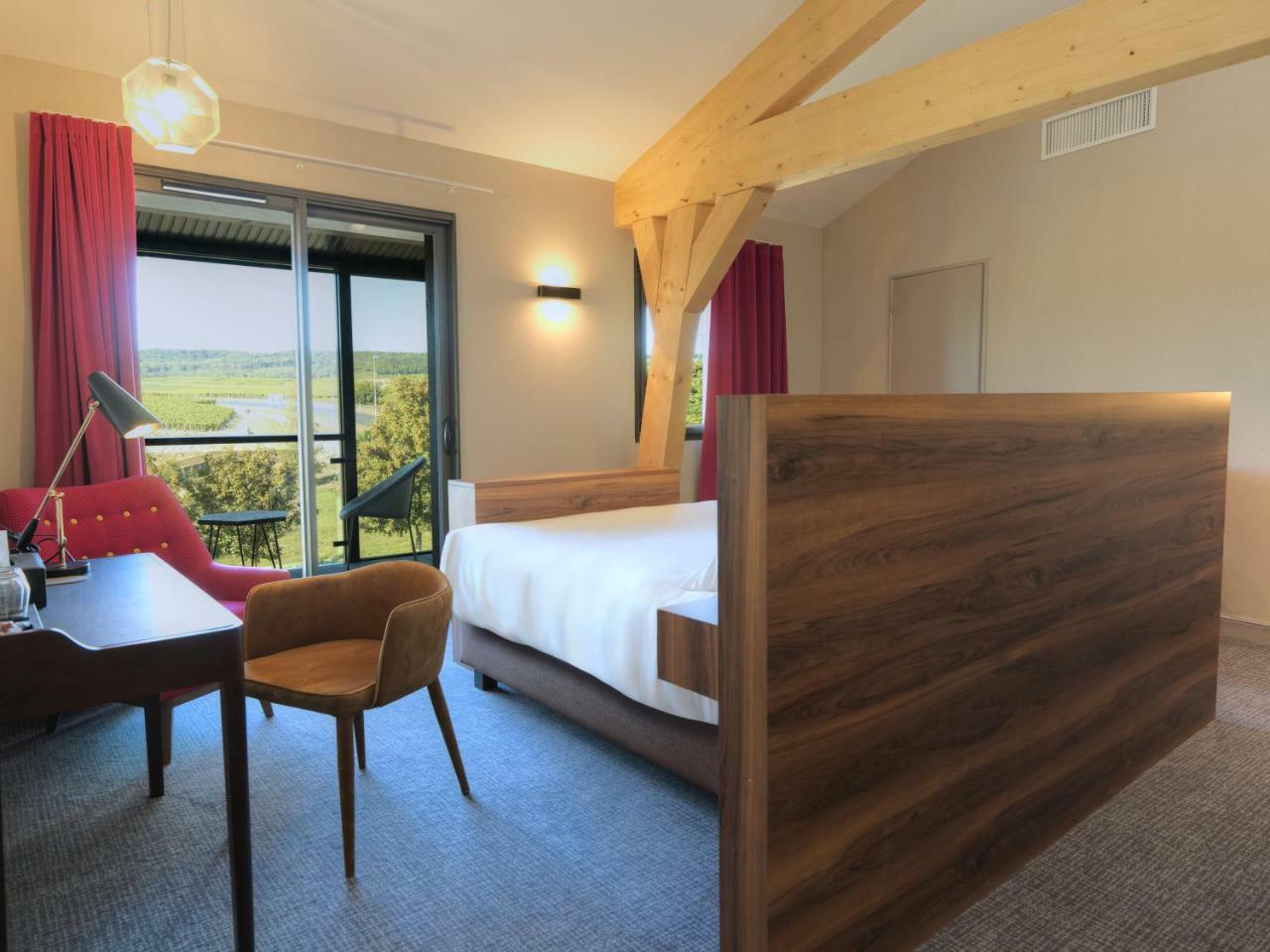 Classic Suite Balcony