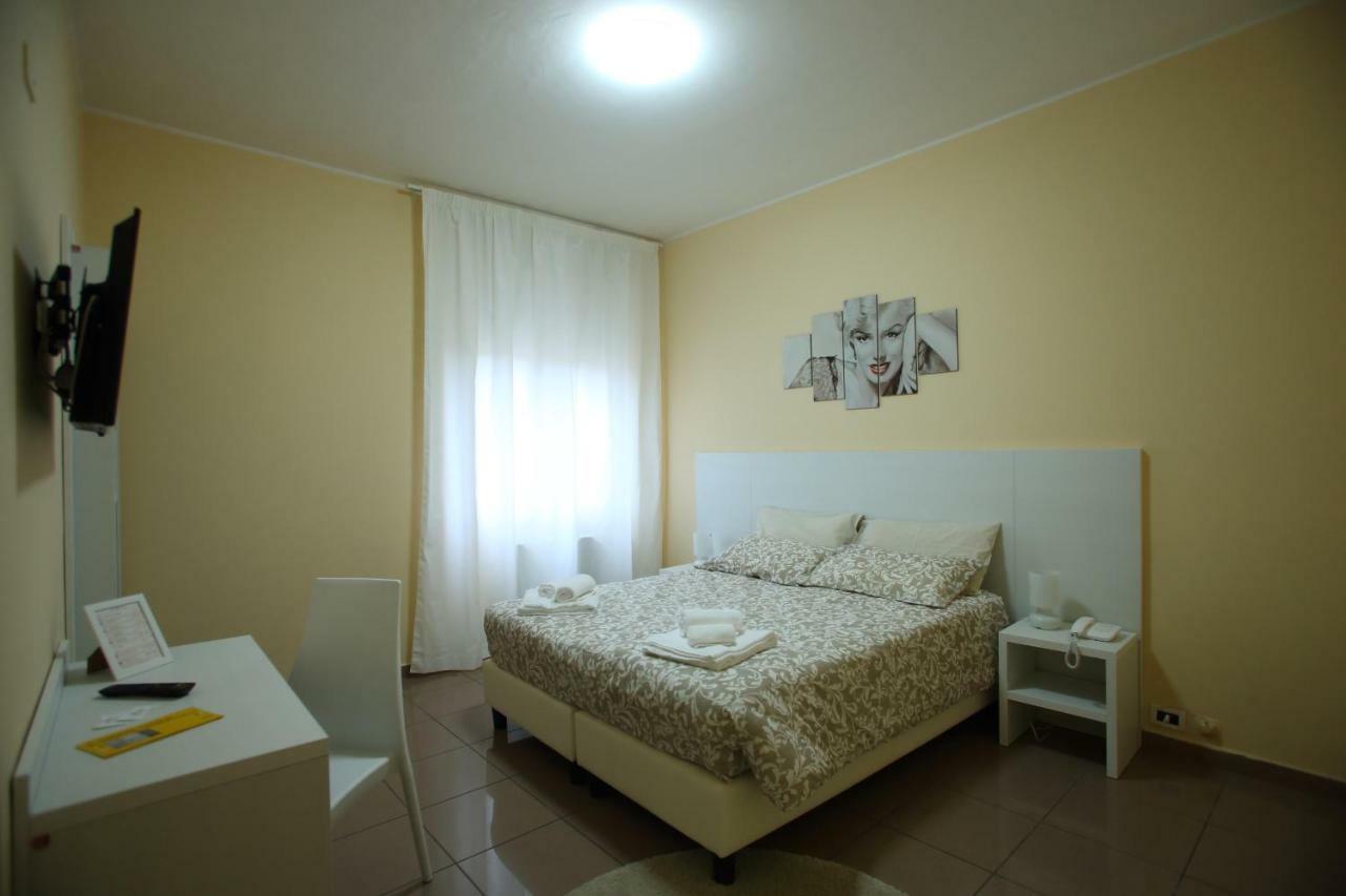 Standard King Room