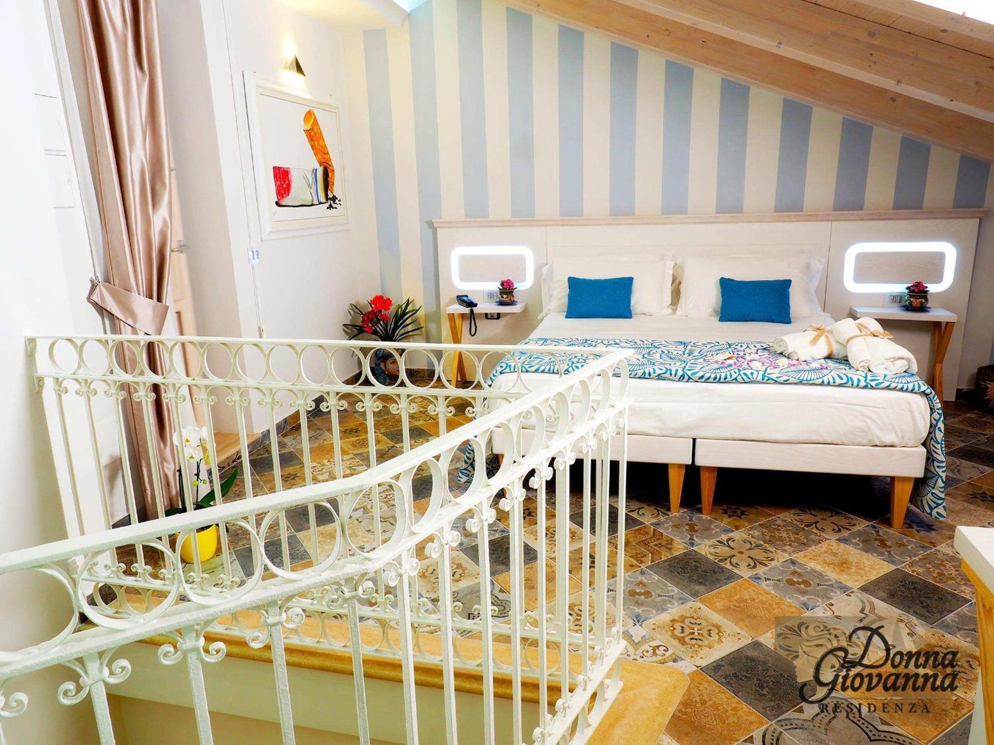 Executive Suite Sea View