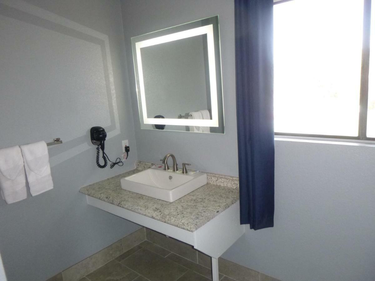 King Room,784112325:JPEG