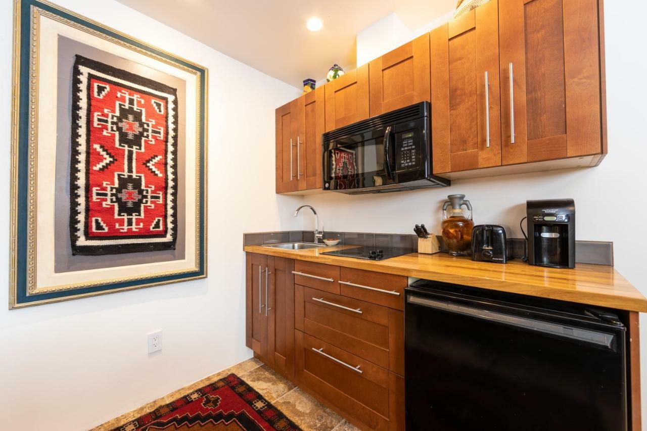 Superior One-Bedroom Suite