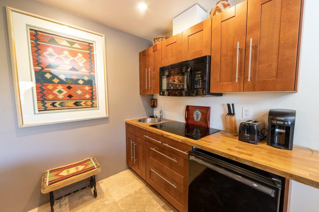 Superior One-Bedroom Suite