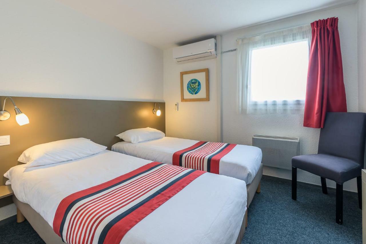 Standard Quadruple Room - Adjacent room,724990234:JPEG
