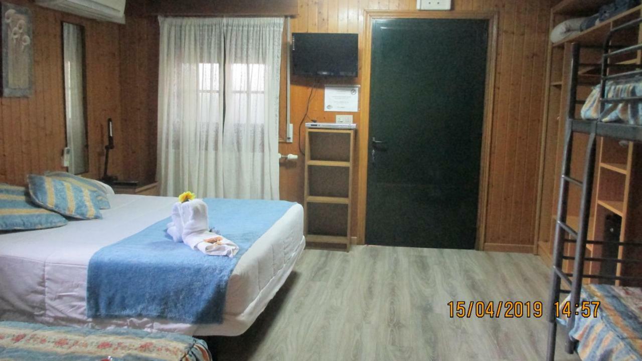 Quarto Familiar Grande com Estacionamento Incluído