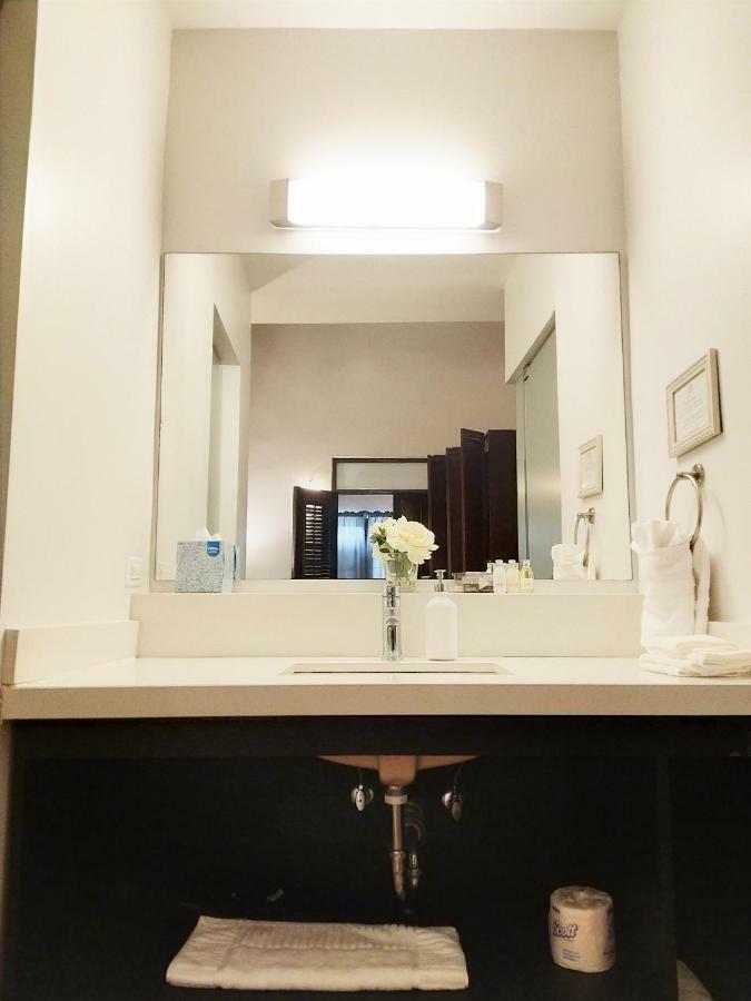 First Class Suite