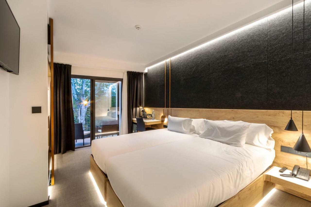 Single Room Terrace