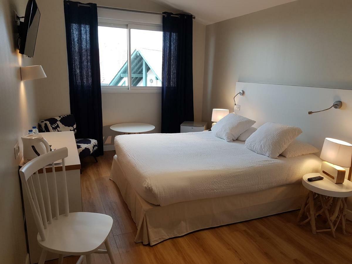 Deluxe Double Room,1584544791:JPEG