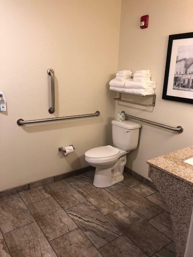 Queen Room Disability Access