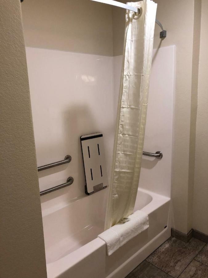 Queen Room Disability Access