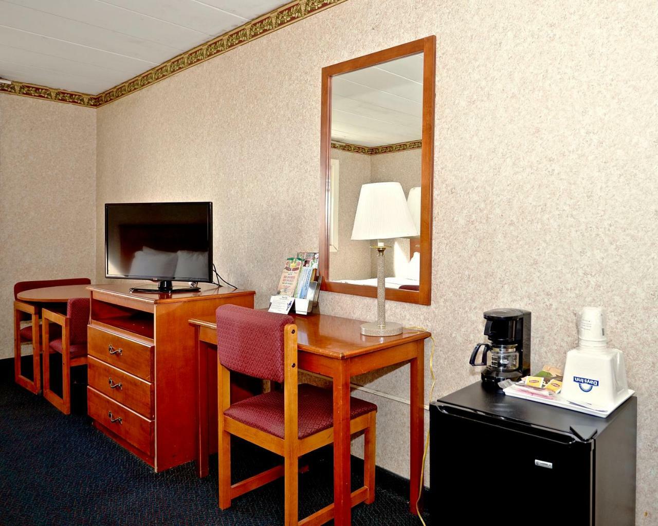 King Room Non-Smoking