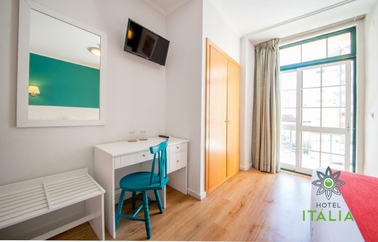 Habitación Triple con balcón