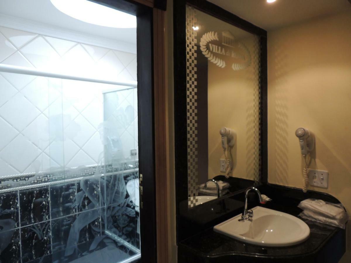 Standard Double Suite