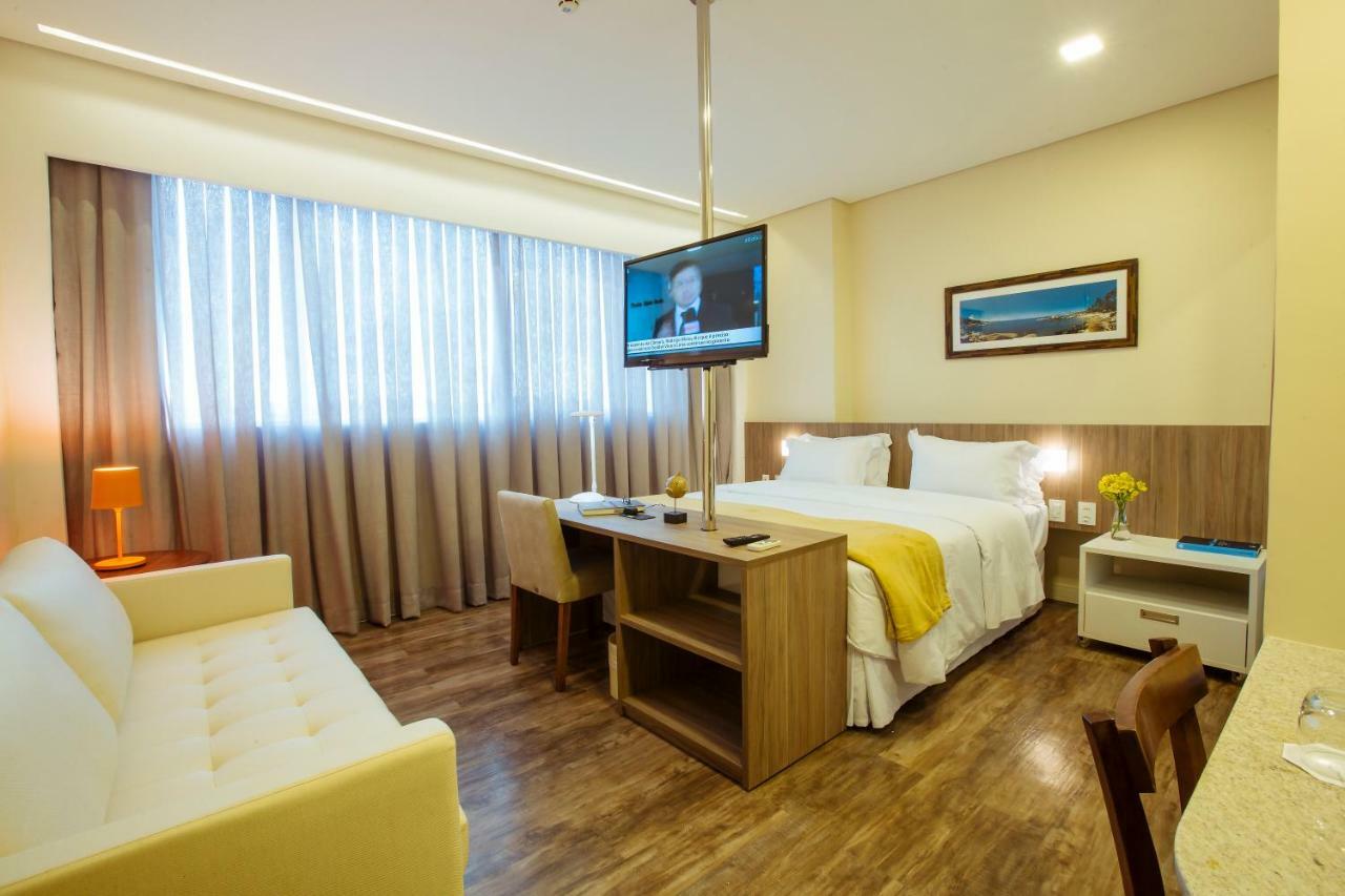 Quarto duplo superior de luxo com 1 cama queen-size e 1 sofá-cama