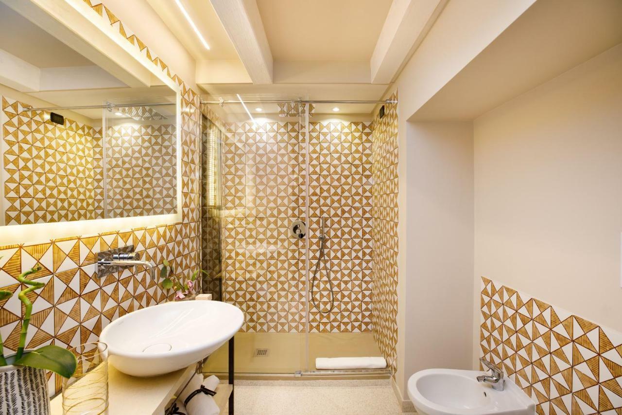 Deluxe Quadruple Room Balcony