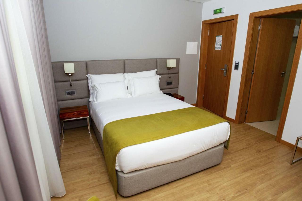 Quarto Familiar com Terraço