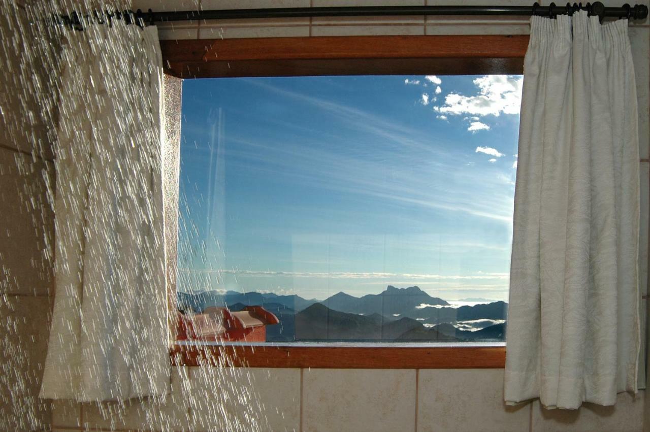 Superior Chalet Deluxe Bathtub