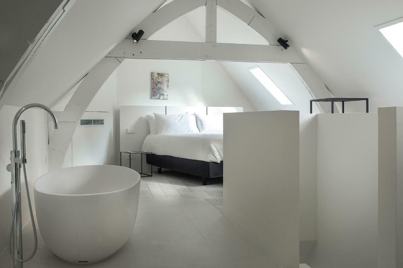 Corner Duplex Suite