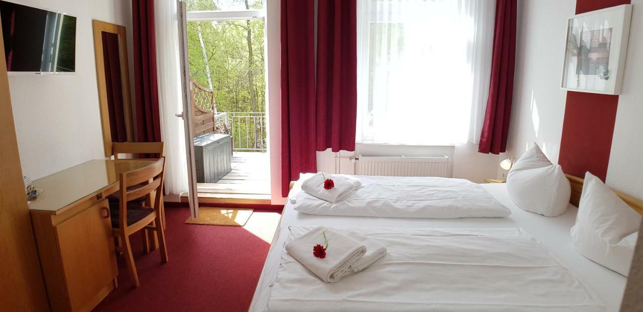 Double or Twin Room Balcony