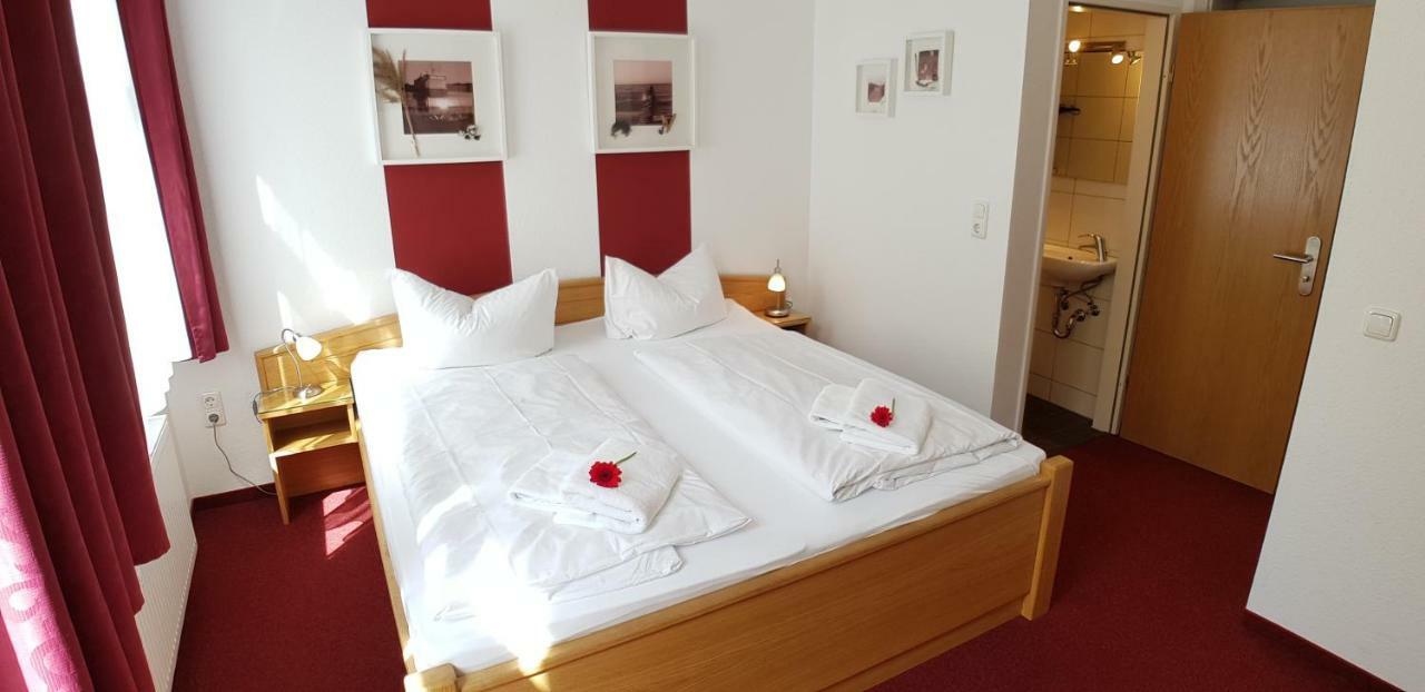 Double or Twin Room Balcony