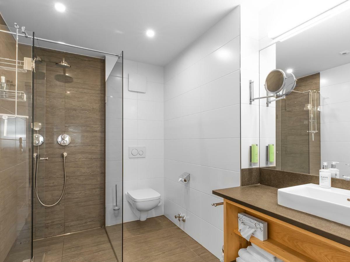 Doppelzimmer mit Balkon