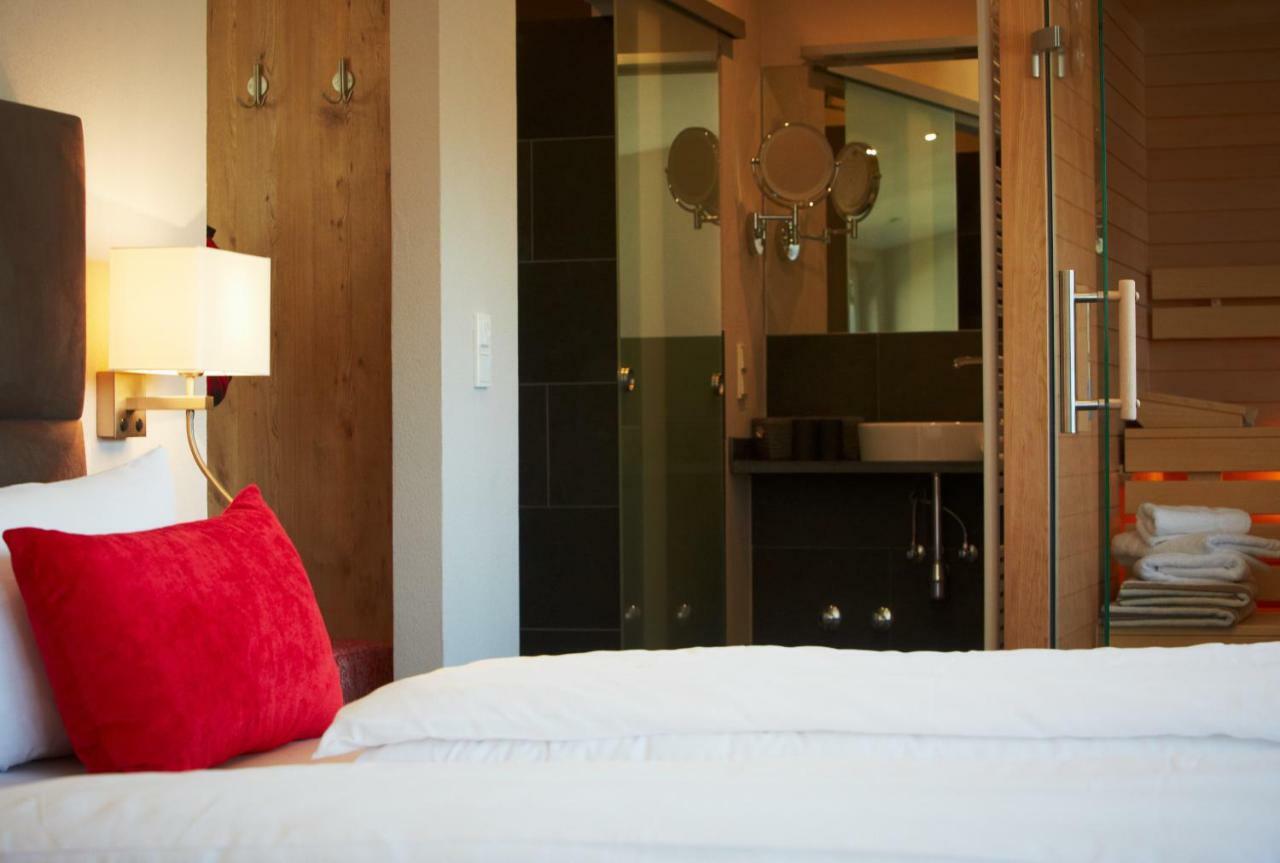 Deluxe Double Room Sauna Spa Bath