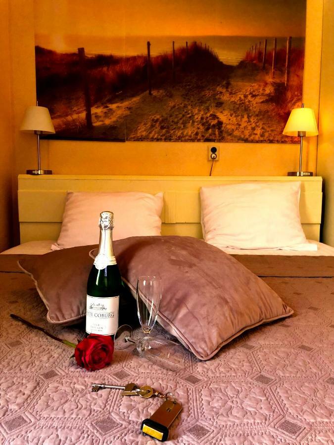 Twin or Double Room,1516405819:JPEG